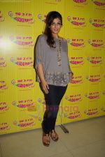 Raveena Tandon at Radio Mirchi in Parel, Mumbai on 27th June 2011 (14).JPG